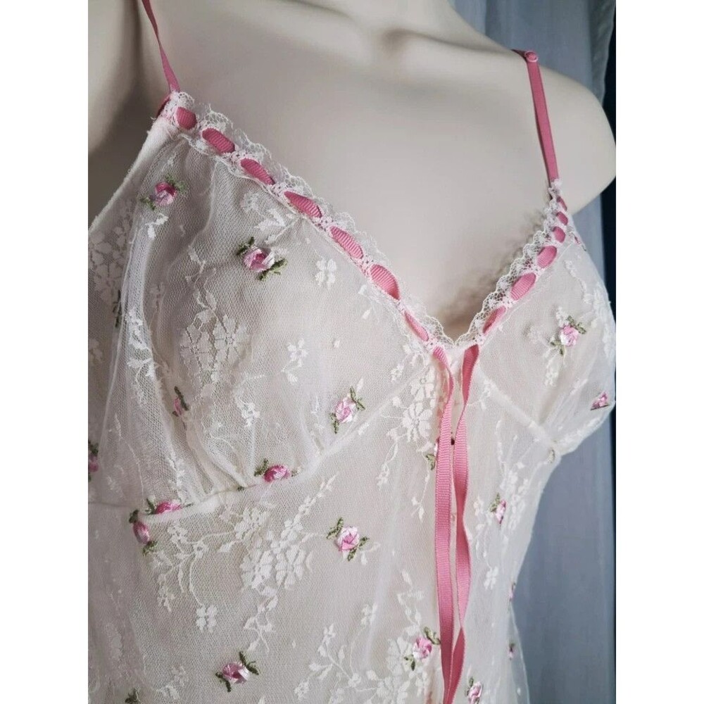 Vintage Victoria's Secret Babydoll Lace Floral Chemise XS  White